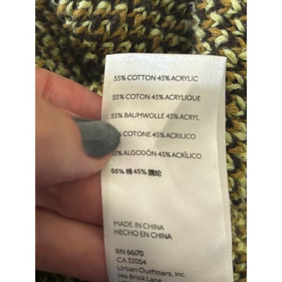 BDG brown/gold/tan sweater vest, small, layering, academic, thick, cozy, plaid - Picture 6 of 6